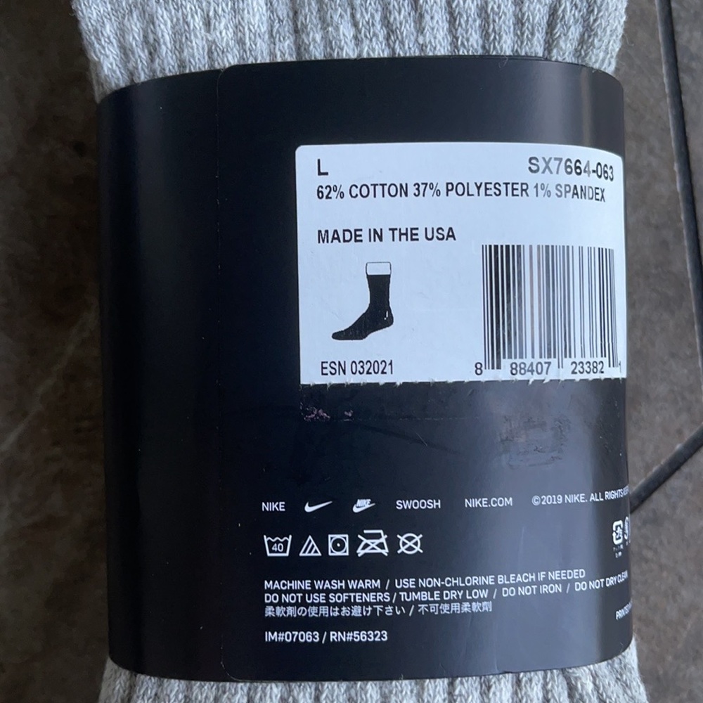 Nike Socks Everyday Cushioned Crew 3 pairs socks set NWT - Picture 4 of 16